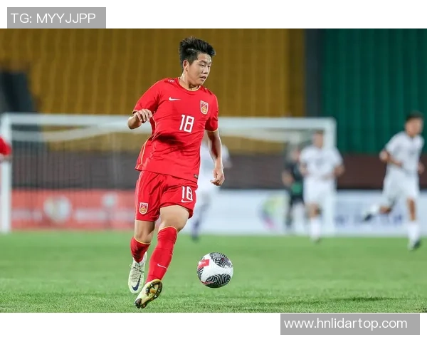 最年轻小将足球明星崛起之路与未来发展潜力探讨